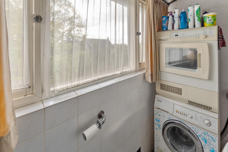 BedrijfsruimteaanHerelsestraat 175<br/> inHeerle BedrijfsruimteaanHerelsestraat 175<br/> inHeerle