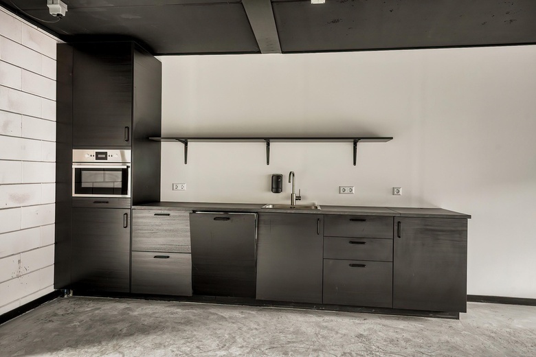 BedrijfsruimteaanIndustrieweg 28 a<br/> inVoorschoten