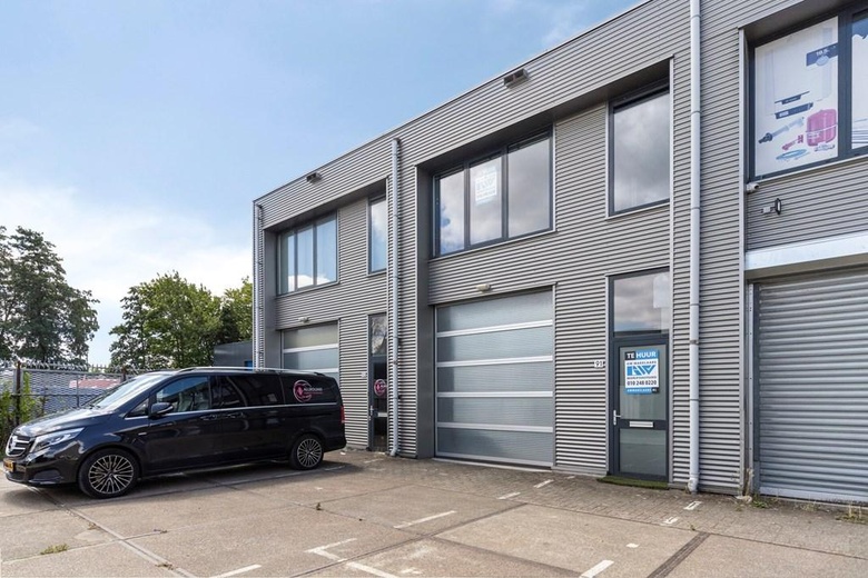 BedrijfsruimteaanProduktiestraat 91<br/> inVlaardingen BedrijfsruimteaanProduktiestraat 91<br/> inVlaardingen