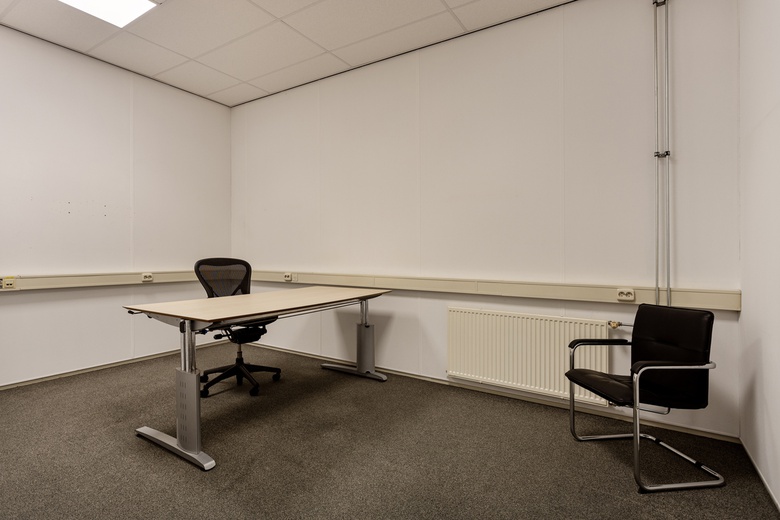 KantoorruimteaanDe Factorij 33<br/> inZwaag KantoorruimteaanDe Factorij 33<br/> inZwaag