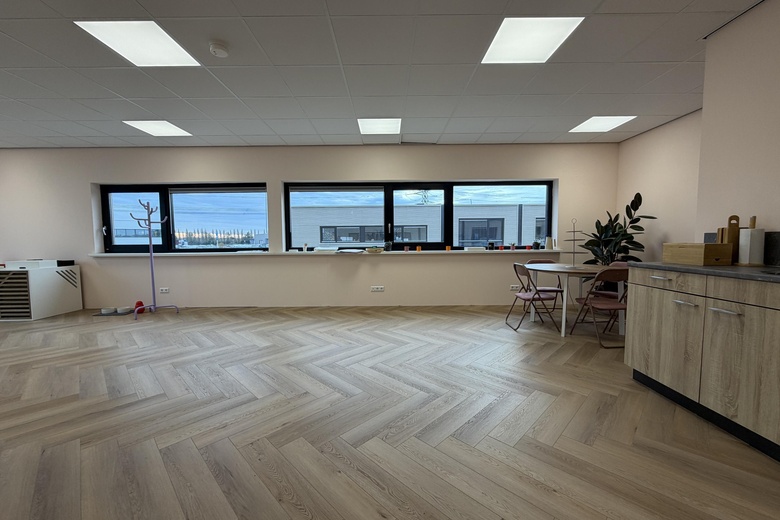 BedrijfsruimteaanOlivijn 518<br/> inDordrecht