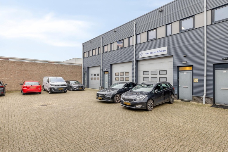 BedrijfsruimteaanLandweerstraat-Zuid 97 L<br/> inOss