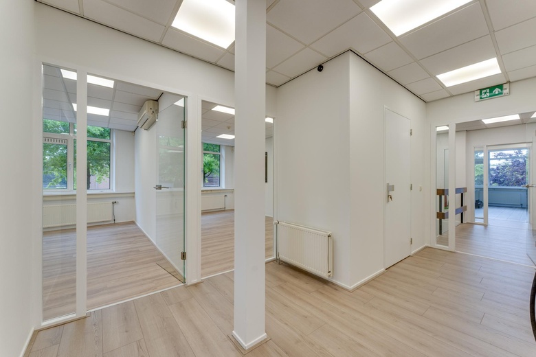 KantoorruimteaanPapiermolen 2 - 6<br/> inHouten