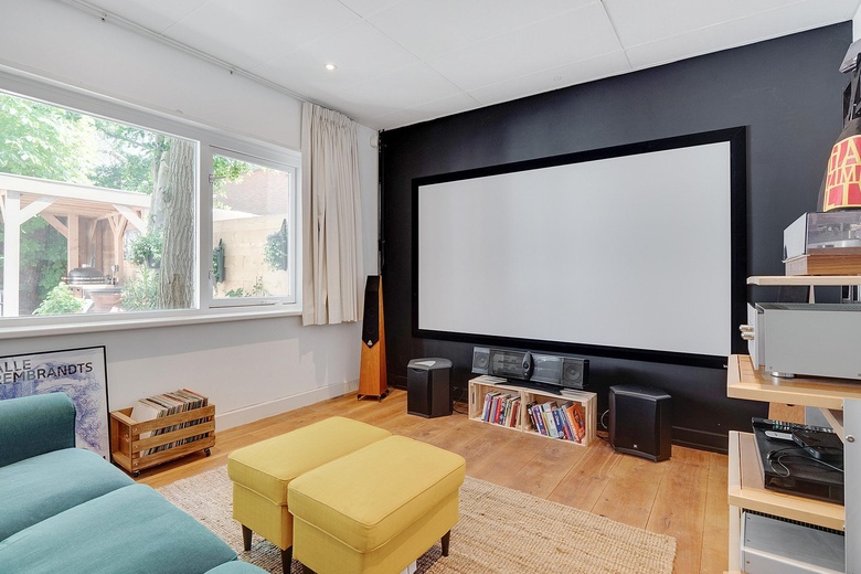 WinkelruimteaanJulianalaan 21<br/> inBilthoven WinkelruimteaanJulianalaan 21<br/> inBilthoven
