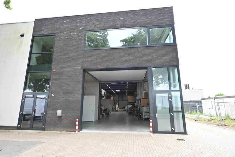 BedrijfsruimteaanIndustrieweg 13<br/> inMierlo BedrijfsruimteaanIndustrieweg 13<br/> inMierlo