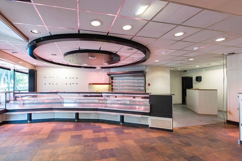 WinkelruimteaanHuizerweg 134<br/> inBussum WinkelruimteaanHuizerweg 134<br/> inBussum