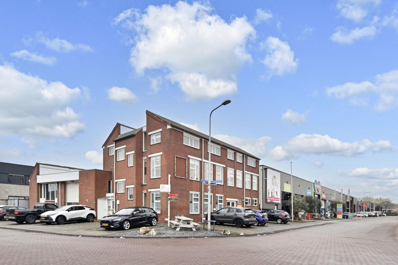 Bekijk foto 1 van Industriestraat 23 Bekijk foto 1 van Industriestraat 23