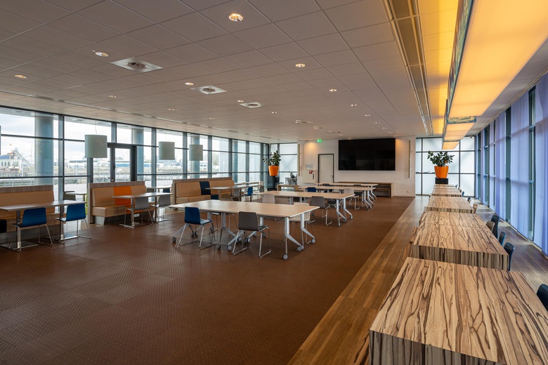 KantoorruimteaanWaalhaven Z.z. 21<br/> inRotterdam