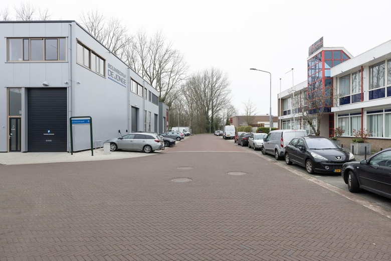 BedrijfsruimteaanNikkelstraat 1 D<br/> inNaarden BedrijfsruimteaanNikkelstraat 1 D<br/> inNaarden