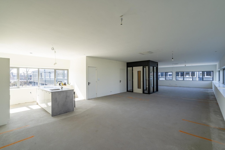 KantoorruimteaanRading 46 B<br/> inLoosdrecht KantoorruimteaanRading 46 B<br/> inLoosdrecht