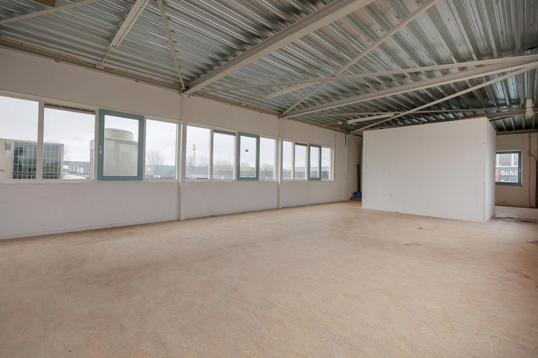 BedrijfsruimteaanSniep 51<br/> inDiemen