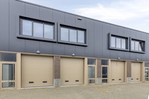 Bekijk foto 3 van Spaceshuttle 18 L