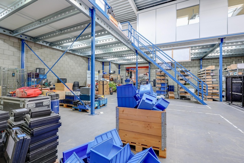 BedrijfsruimteaanAntennestraat 64<br/> inAlmere