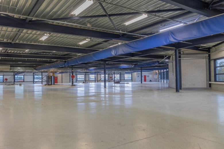 BedrijfsruimteaanZaalbergweg 9<br/> inLeiden BedrijfsruimteaanZaalbergweg 9<br/> inLeiden