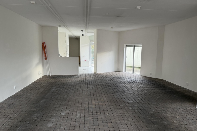 WinkelruimteaanLindenplein 8<br/> inTer Aar