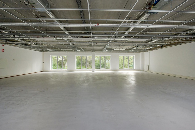 KantoorruimteaanDelftechpark 32<br/> inDelft KantoorruimteaanDelftechpark 32<br/> inDelft