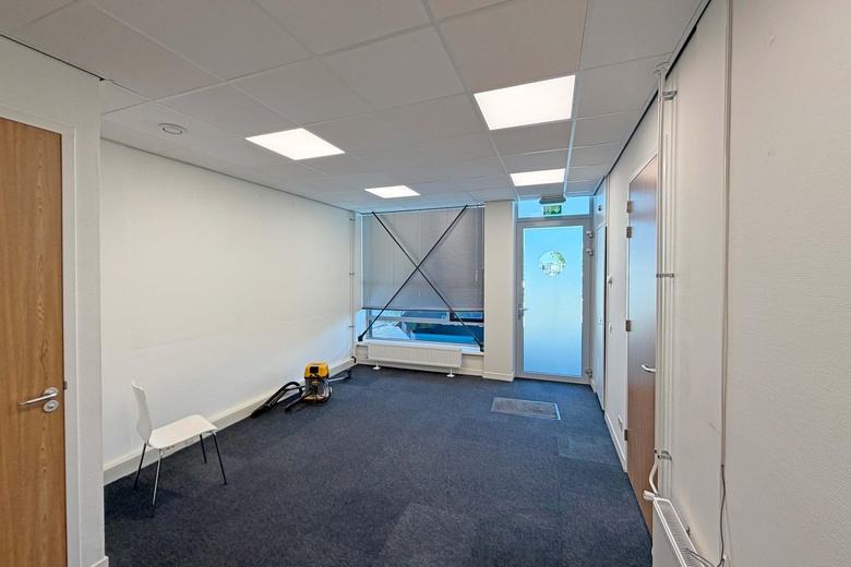 Bedrijfsruimte Dordrecht - Pieter Zeemanweg 30 P - Foto 6