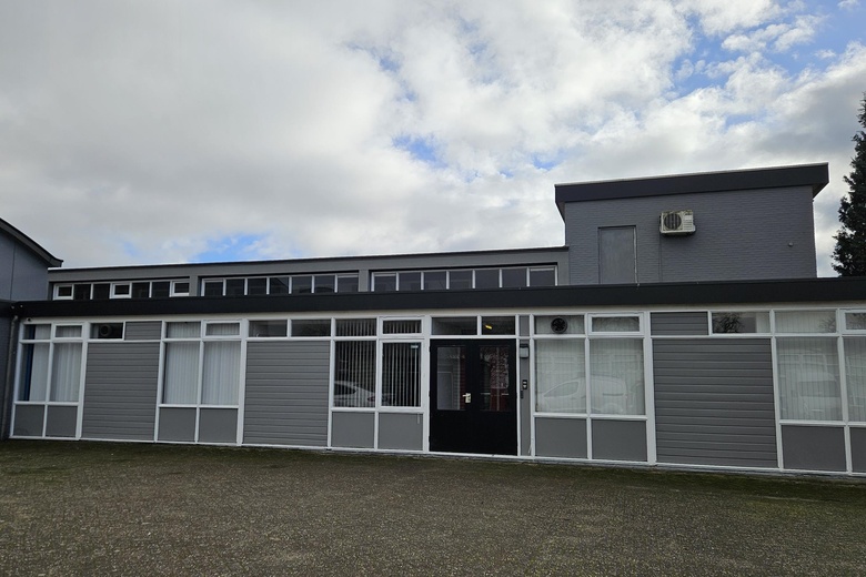 BedrijfsruimteaanJules Verneweg 15<br/> inEmmen