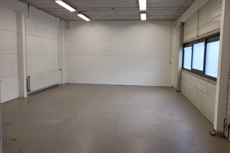 BedrijfsruimteaanDe Liesbosch 30<br/> inNieuwegein