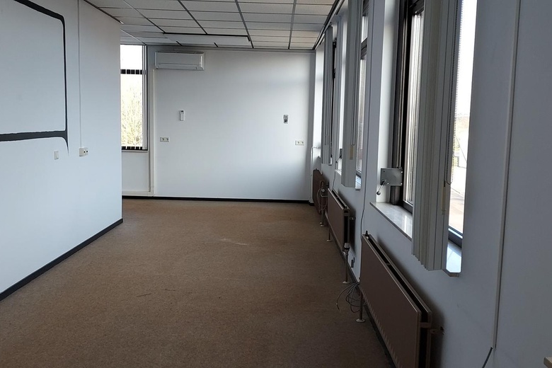 KantoorruimteaanSteeg 27<br/> inNeer