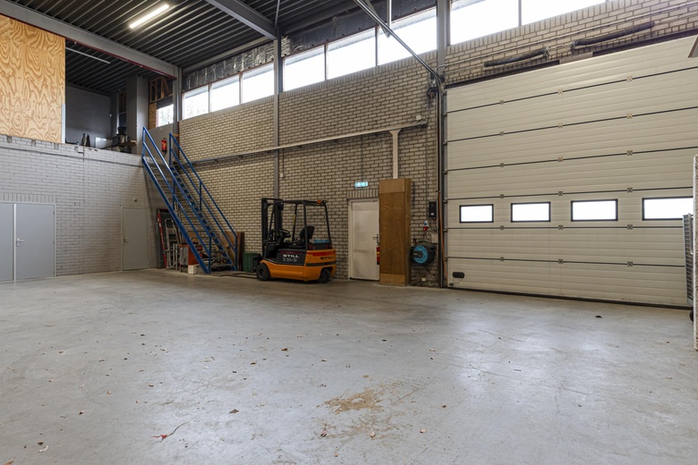 BedrijfsruimteaanKalkovenweg 14<br/> inAlphen aan den Rijn