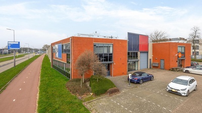 Bekijk foto 17 in  aan de  in 