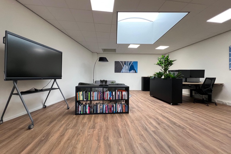 BedrijfsruimteaanVan Coulsterweg 1 e<br/> inAlblasserdam