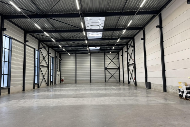 BedrijfsruimteaanGrote Esch 1170 - 1175<br/> inMoordrecht