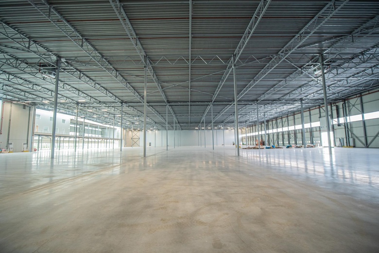 BedrijfsruimteaanAirborne Avenue 77<br/> inHoofddorp BedrijfsruimteaanAirborne Avenue 77<br/> inHoofddorp