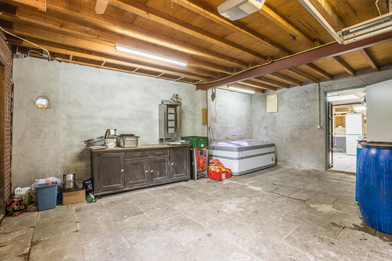 HorecaaanHoofdweg 182<br/> inFinsterwolde