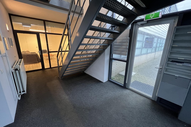 KantoorruimteaanGrote Tocht 102<br/> inZaandam KantoorruimteaanGrote Tocht 102<br/> inZaandam