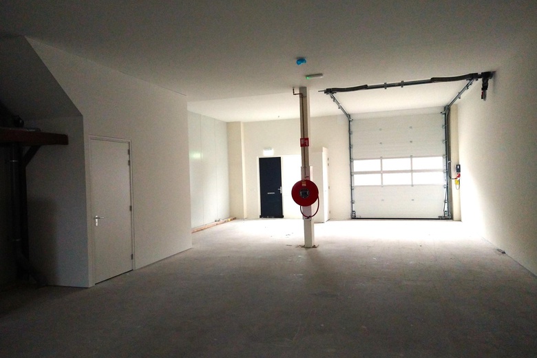 BedrijfsruimteaanVeenpoldersweg 36<br/> inLeidschendam BedrijfsruimteaanVeenpoldersweg 36<br/> inLeidschendam