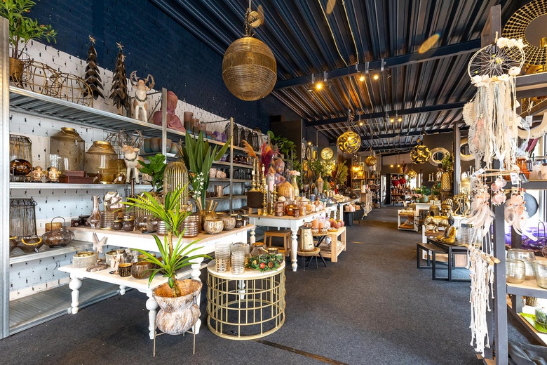 WinkelruimteaanKanaalstraat 77<br/> inLisse WinkelruimteaanKanaalstraat 77<br/> inLisse