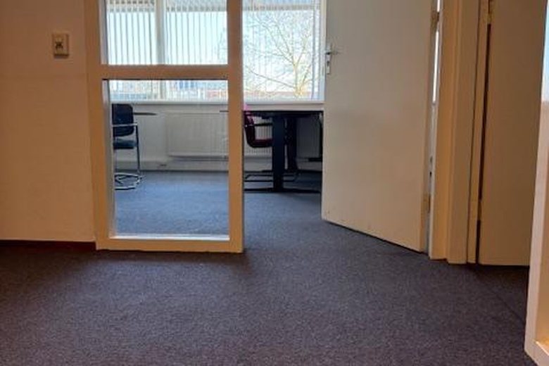 KantoorruimteaanDragonder 11<br/> inValkenswaard KantoorruimteaanDragonder 11<br/> inValkenswaard