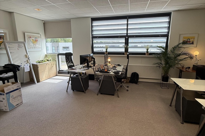BedrijfsruimteaanVennestraat 22<br/> inLisse
