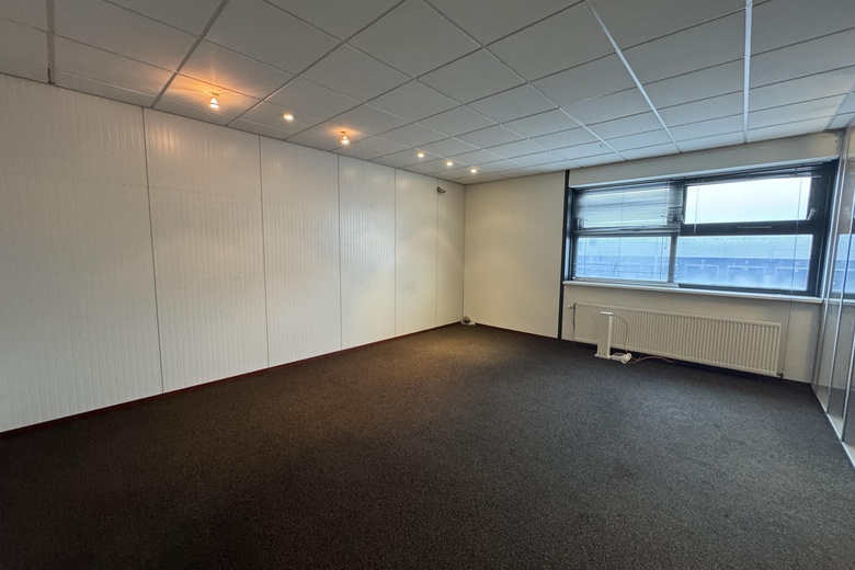 BedrijfsruimteaanDaalderweg 4<br/> inZaandam BedrijfsruimteaanDaalderweg 4<br/> inZaandam