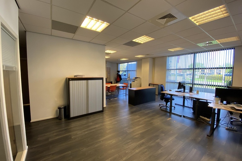 BedrijfsruimteaanProf. Eykmanweg 8<br/> inWaalwijk BedrijfsruimteaanProf. Eykmanweg 8<br/> inWaalwijk