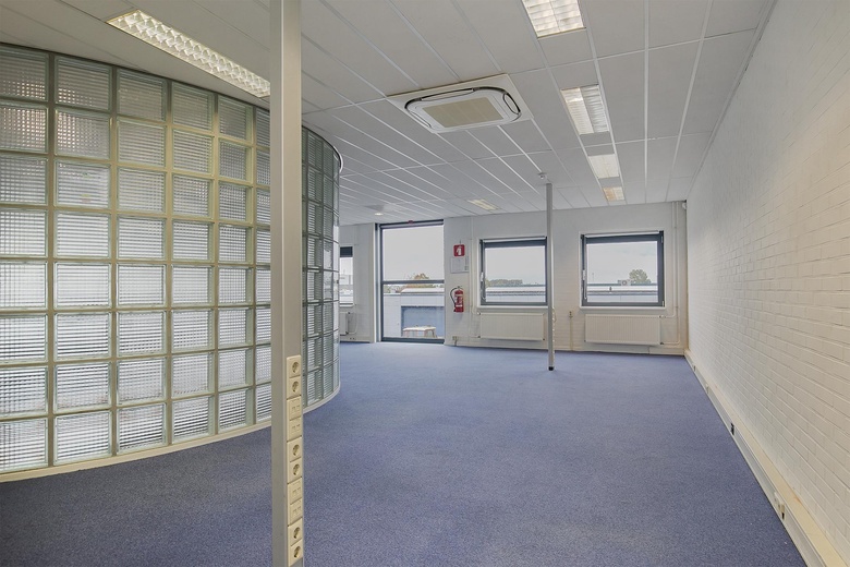 KantoorruimteaanKelvinstraat 15<br/> inHarderwijk