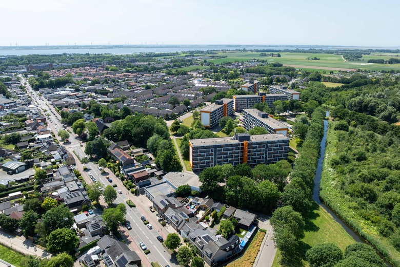 BedrijfsruimteaanRijksstraatweg 109<br/> inHellevoetsluis