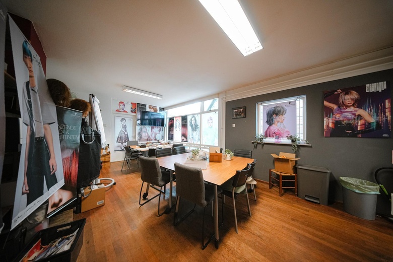 WinkelruimteaanKerkstraat 10<br/> inBeek en Donk