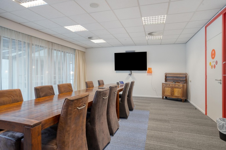 KantoorruimteaanBiesbosweg 4<br/> inWaalwijk KantoorruimteaanBiesbosweg 4<br/> inWaalwijk