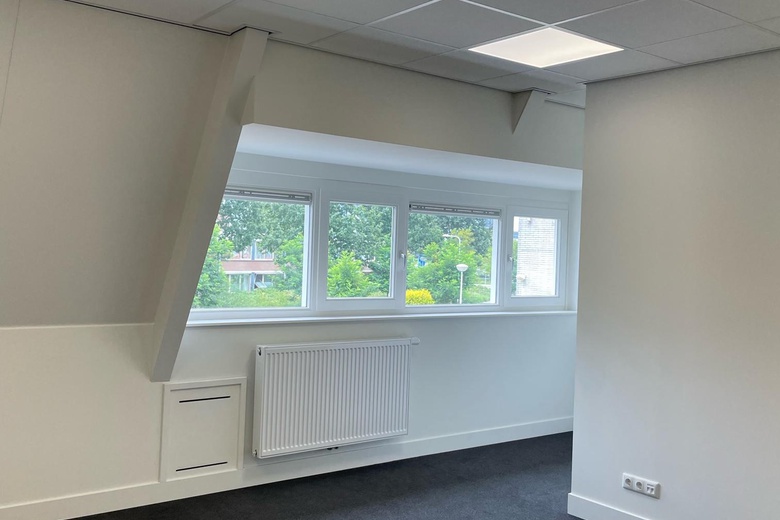 KantoorruimteaanZwarteweg 28 b<br/> inLeusden KantoorruimteaanZwarteweg 28 b<br/> inLeusden