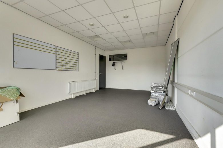 BedrijfsruimteaanKouwe Hoek 20<br/> inWaddinxveen