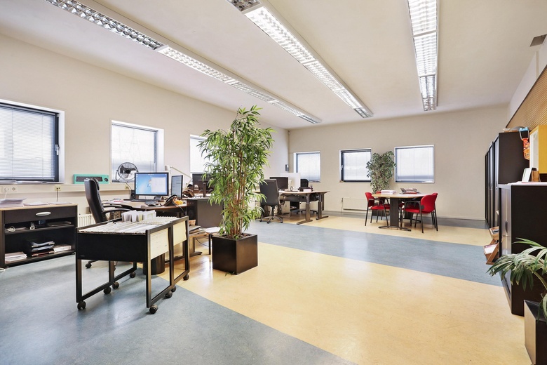 BedrijfsruimteaanAntennestraat 40<br/> inAlmere