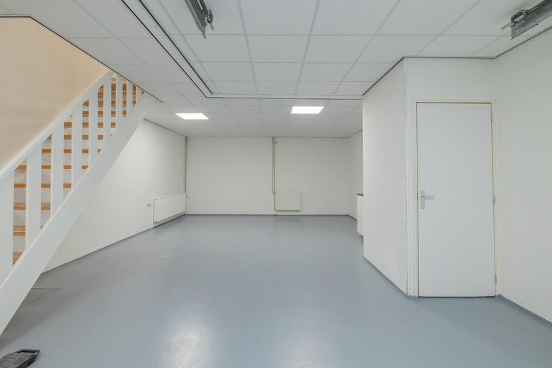 BedrijfsruimteaanMeer en Duin 24 B<br/> inLisse BedrijfsruimteaanMeer en Duin 24 B<br/> inLisse