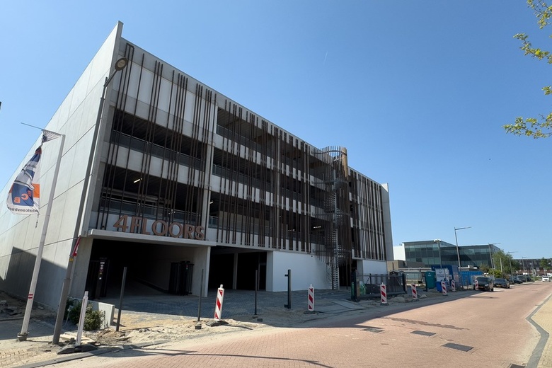 OpslagruimteaanIndustrieweg 69 79<br/> inBerkel en Rodenrijs OpslagruimteaanIndustrieweg 69 79<br/> inBerkel en Rodenrijs