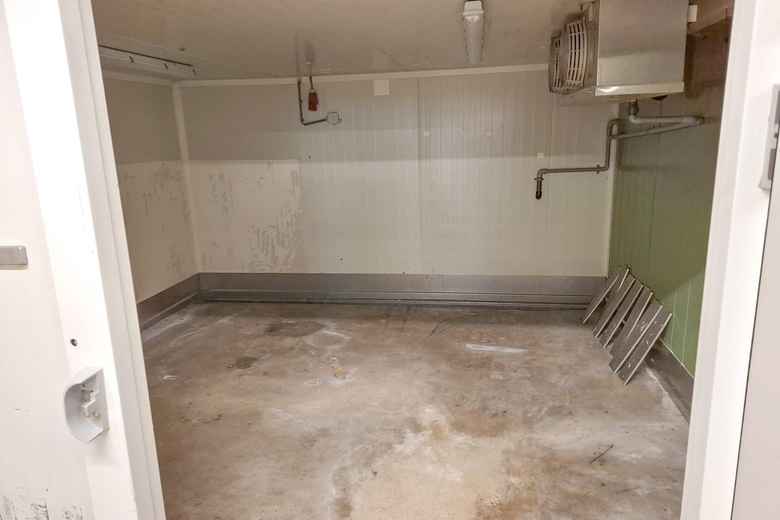 BedrijfsruimteaanIndustriestraat 22 C<br/> inIJmuiden BedrijfsruimteaanIndustriestraat 22 C<br/> inIJmuiden