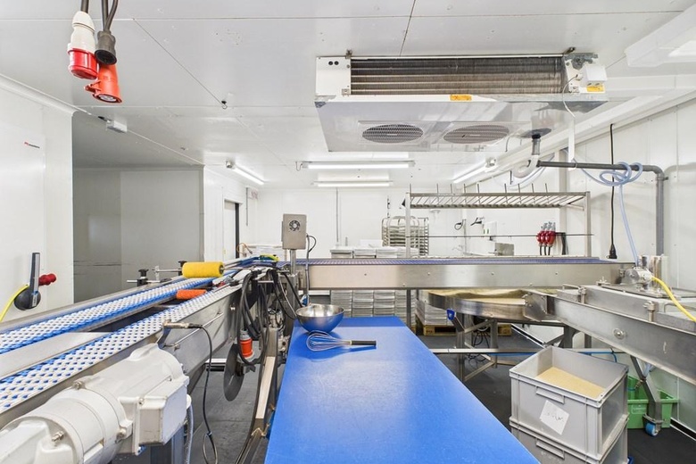 BedrijfsruimteaanExpeditieweg 64<br/> inOostburg