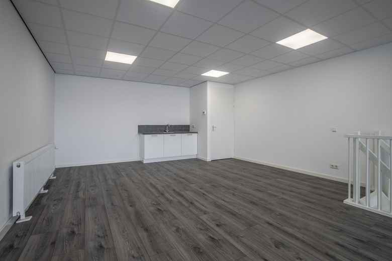 BedrijfsruimteaanLeemansweg 27 E<br/> inArnhem BedrijfsruimteaanLeemansweg 27 E<br/> inArnhem