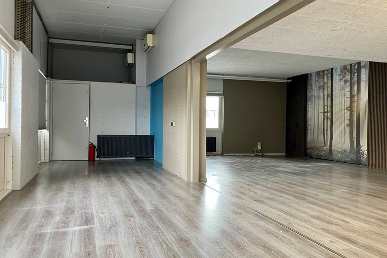 KantoorruimteaanSchepenveld 12 00<br/> inZeewolde KantoorruimteaanSchepenveld 12 00<br/> inZeewolde